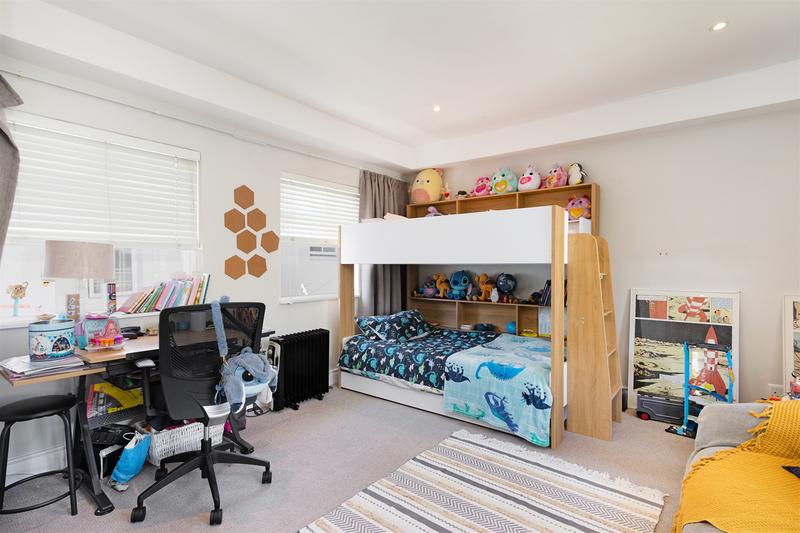 3 Bedroom Property for Sale in Claremont Upper Western Cape